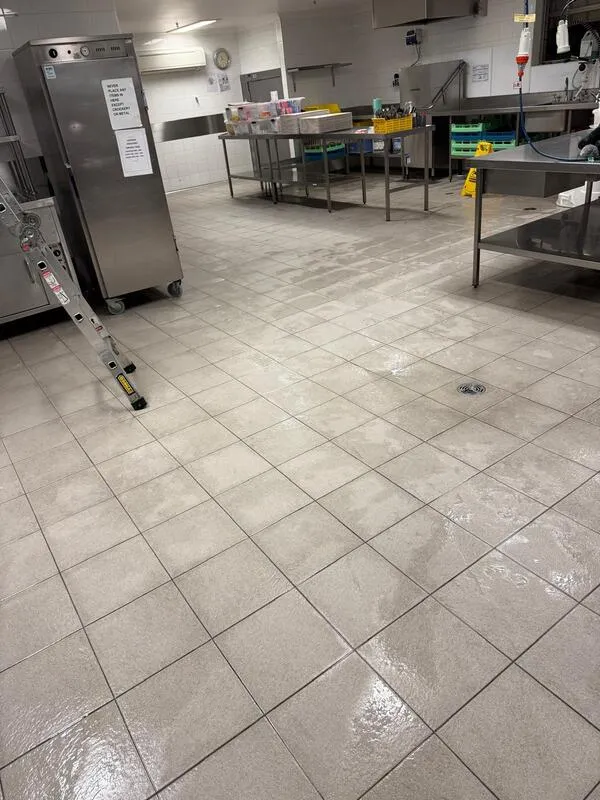 Move-out cleaning service — Parramatta unit Sydney bond return